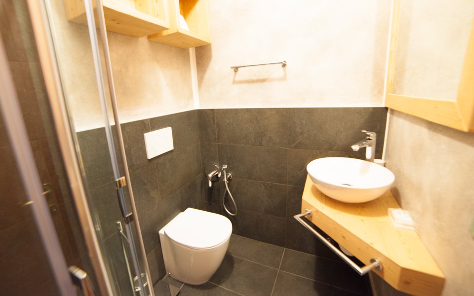 camera brontolo bagno w
