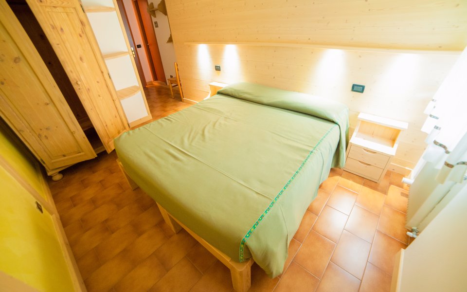 camera eolo letto matrimoniale al verenetta w